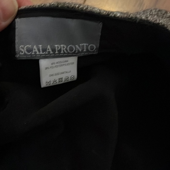 Scala Pronto Hat - Picture 3 of 3